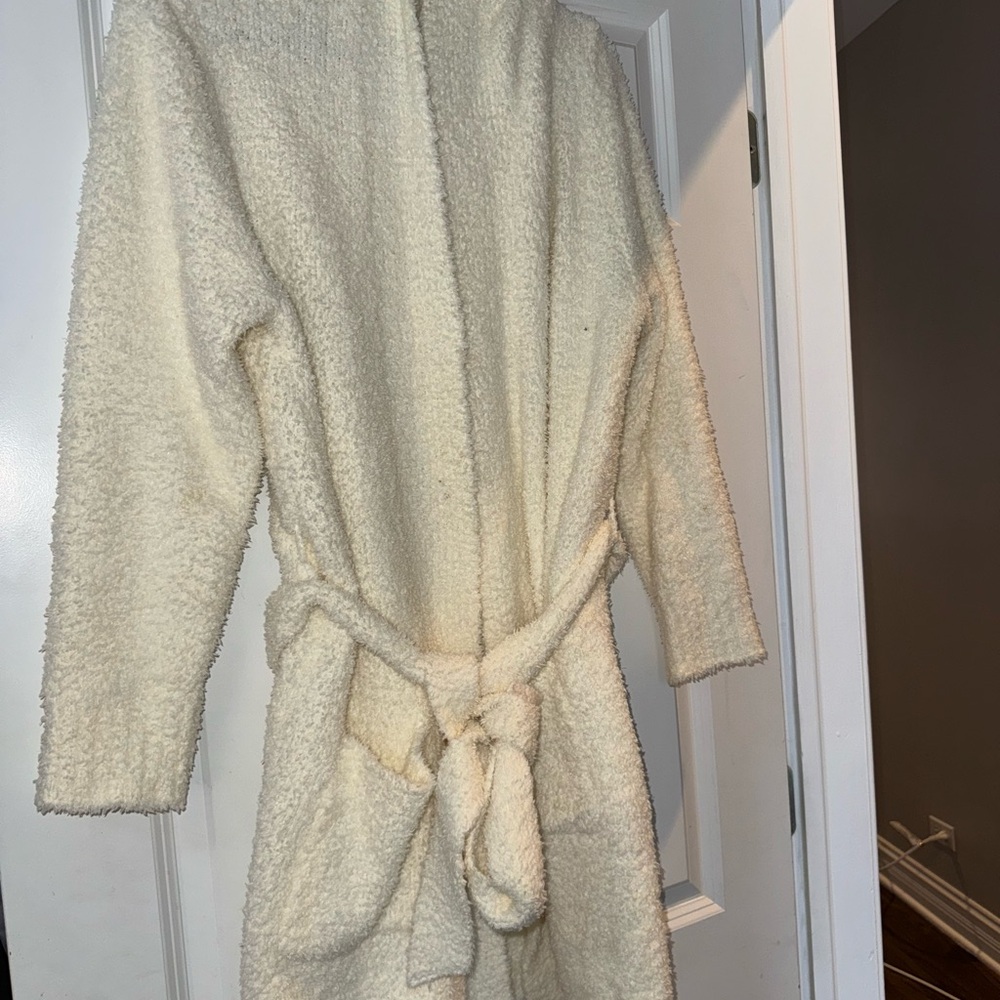 SKIMS Women's Cream Fuzzy Robe